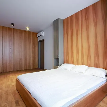 Аркадия Люкс Apartment *